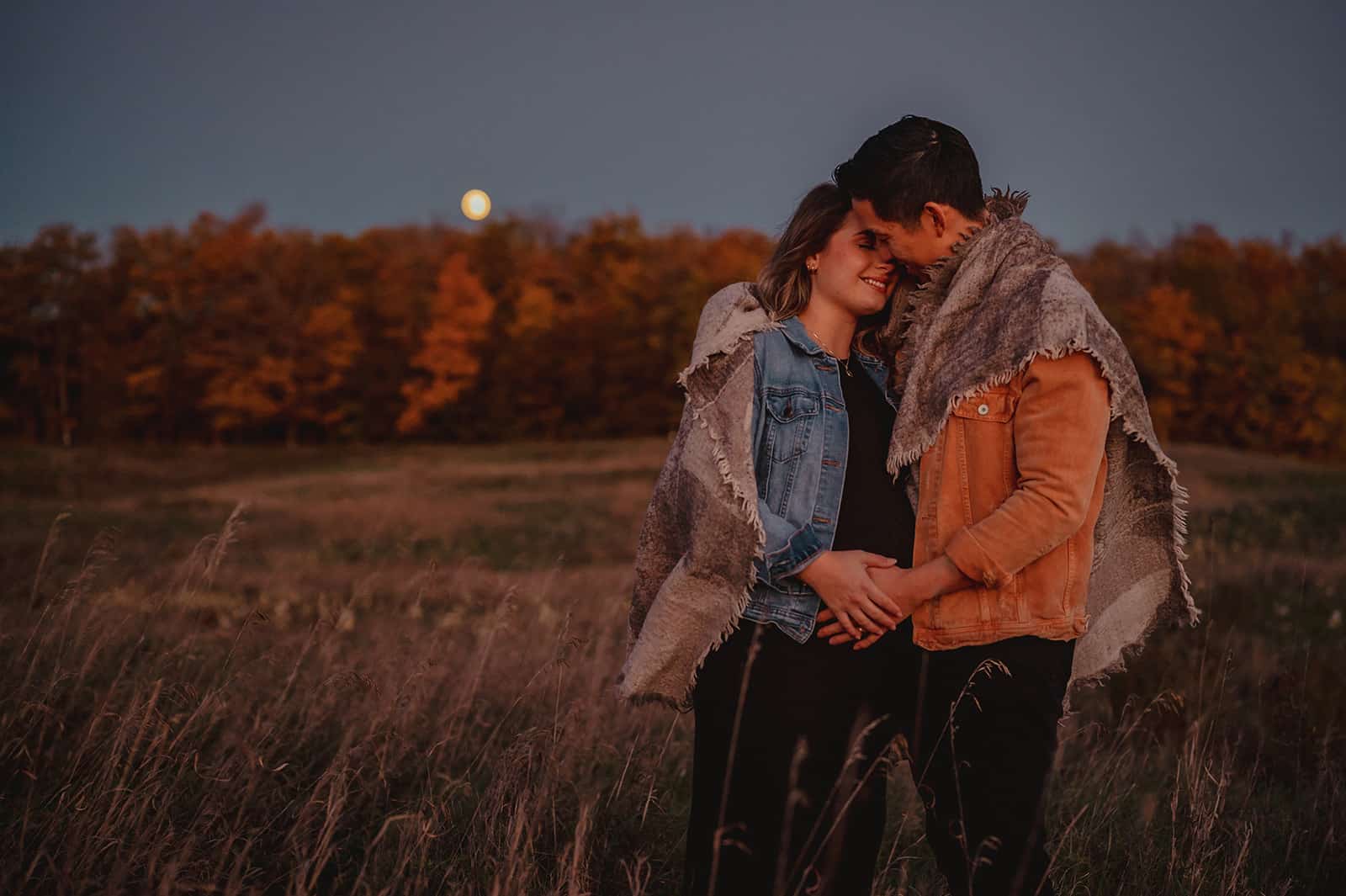 Andreea-and-Travis-–-FALL-ENGAGEMENT.jpg