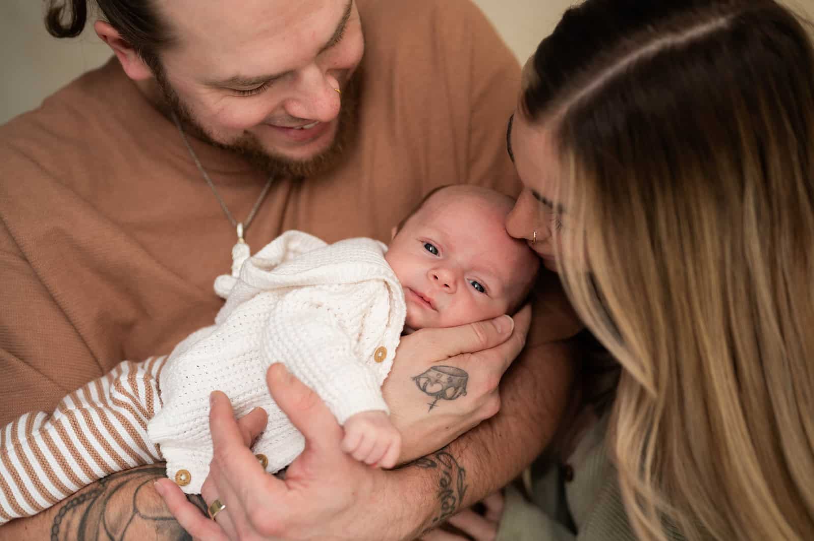 Kaitlin-and-Ev-–-Newborn.jpg