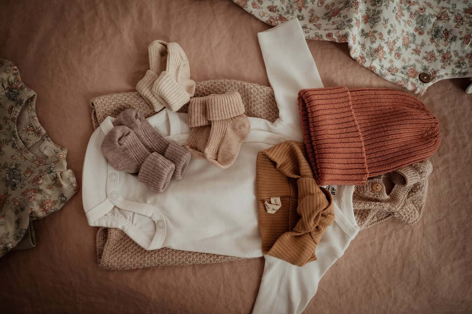 newborn-outfits-layflat–NEWBORN.jpg
